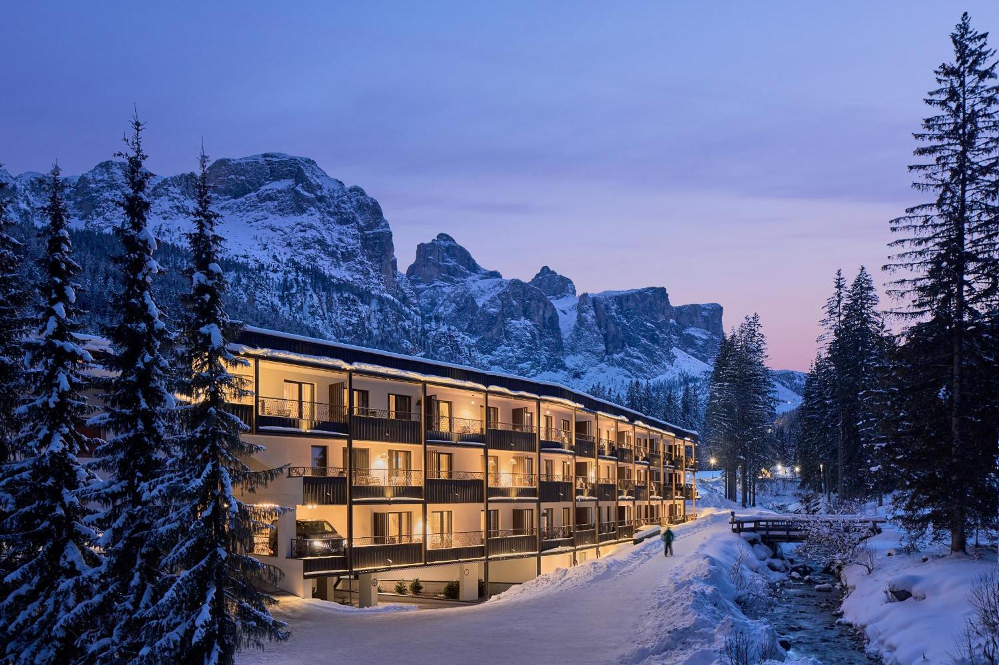 Movi Family Apart-Hotel ****S Corvara In Badia Exterior photo